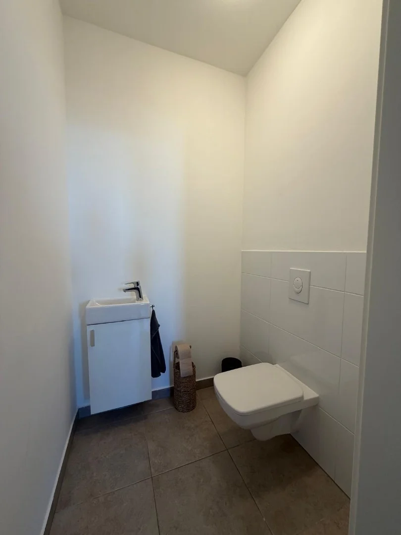 Kiadó tégla lakás Biatorbágy Kőris utca - Kép 8