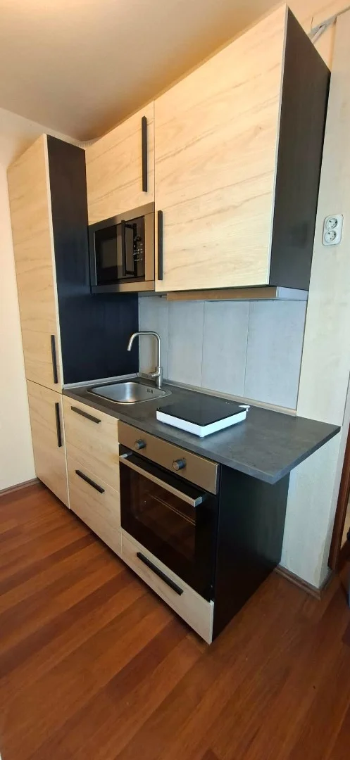 Eladó panel lakás Budapest 11. ker. Nagyszeben tér - Kép 4