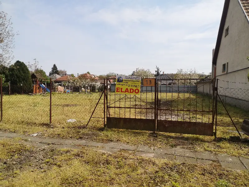 Eladó telek Gyula Babits Mihály utca