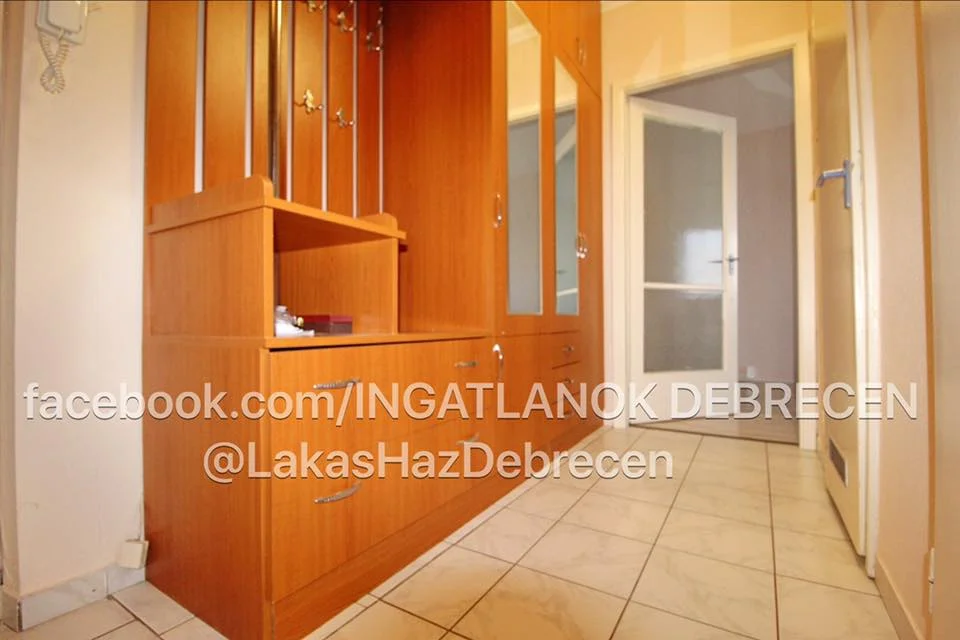 Eladó lakás Debrecen Füredi u. - Kép 7