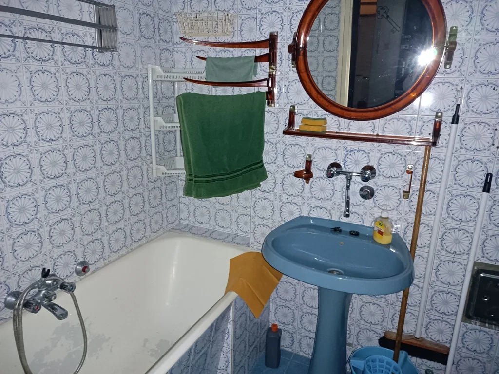 Eladó lakás Vác Cházár András utca - Kép 3