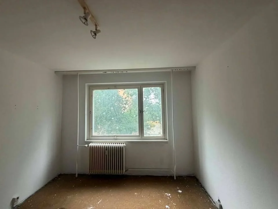 Eladó lakás Dunaújváros - Kép 5
