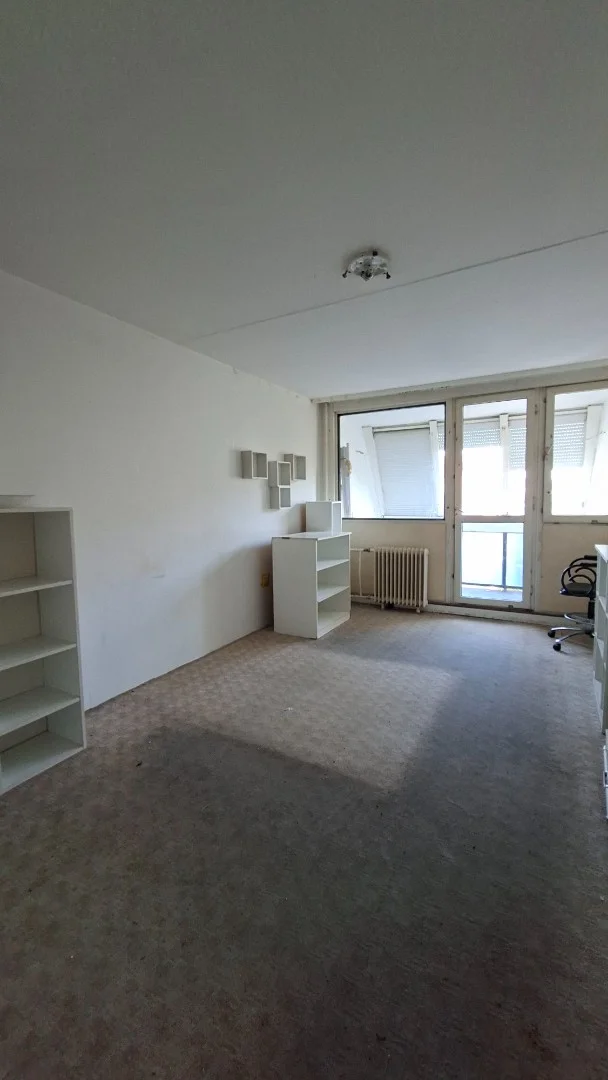 Eladó panel lakás Komló Körtvélyes - Kép 6