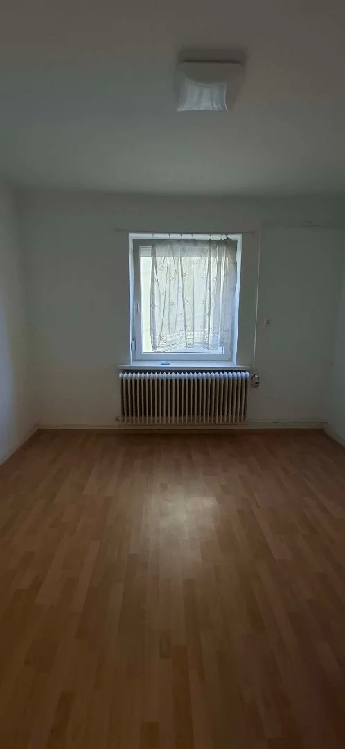 Eladó családi ház Csorna József Attila u. - Kép 5
