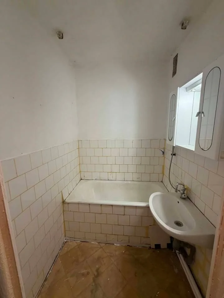 Eladó lakás Dunaújváros - Kép 7