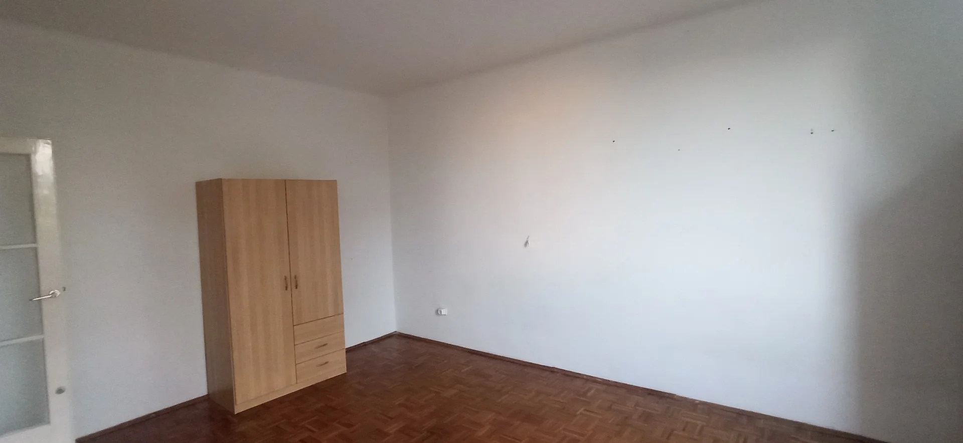 Eladó panel lakás Budapest 10. ker. Szőlőhegy - Kép 3