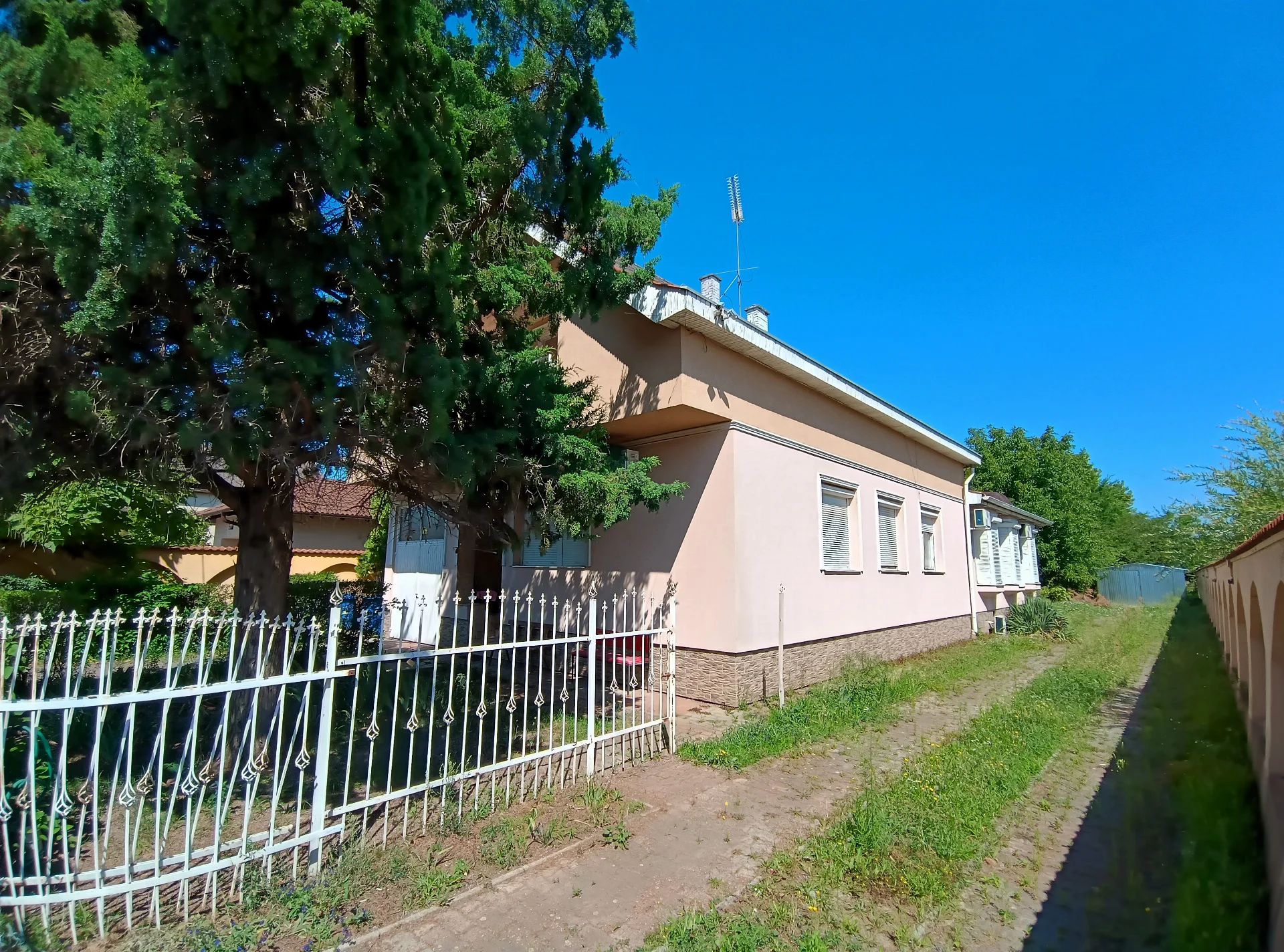 Eladó ház Debrecen Juhász Géza utca - Kép 4