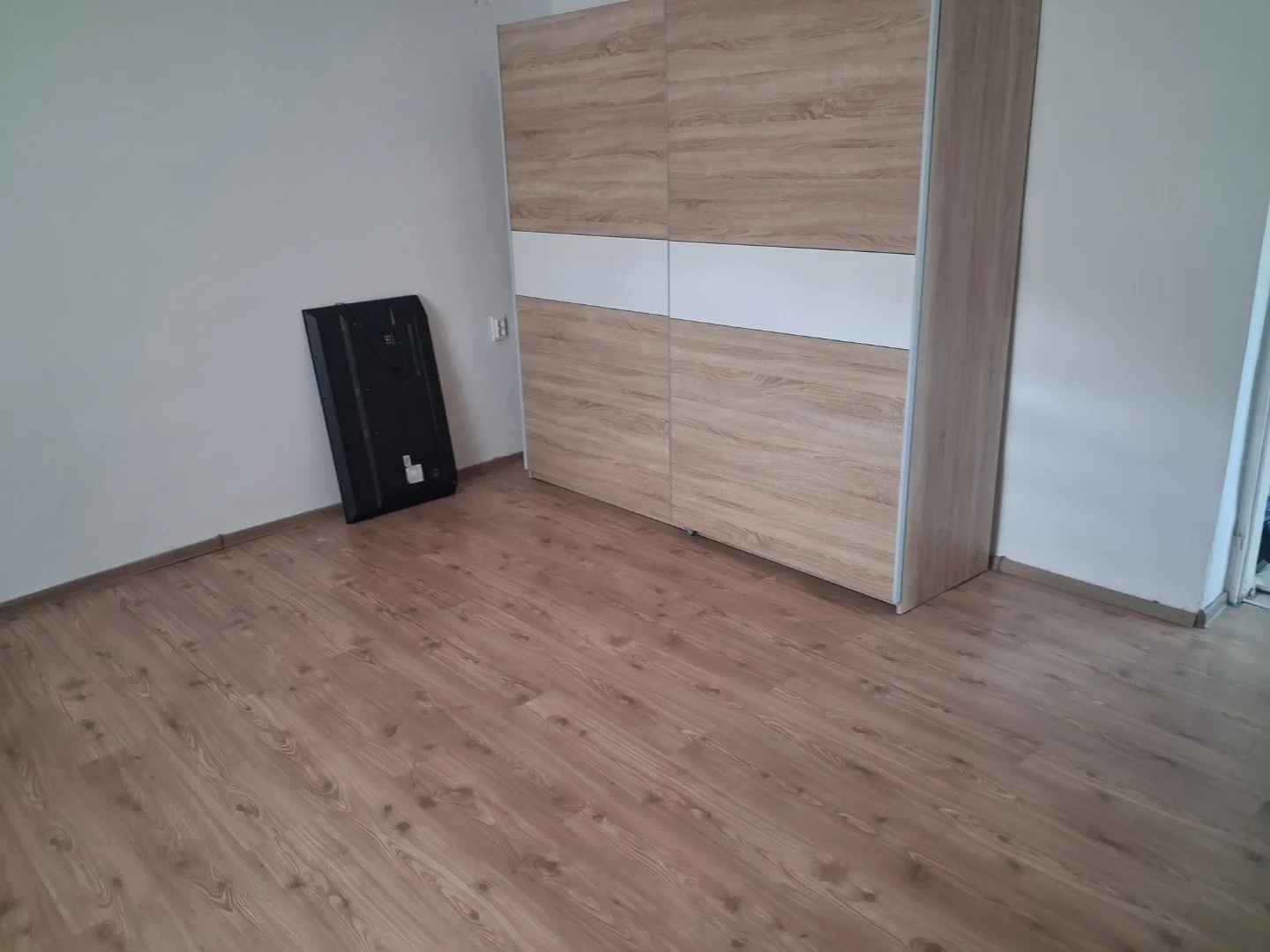 Eladó családi ház Kisújszállás Brassó utca - Kép 7