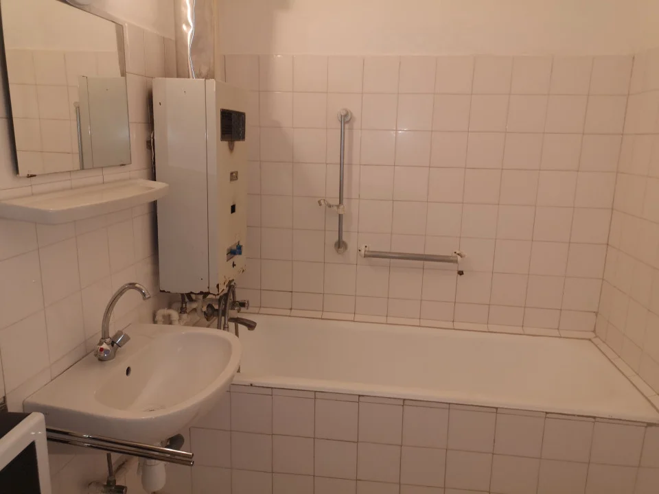 Eladó lakás Gyula Szent István utca - Kép 4