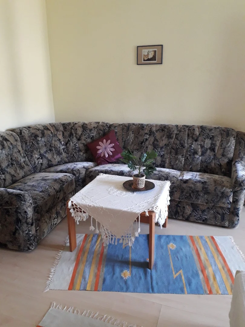 Eladó panel lakás Pécs Építők útja