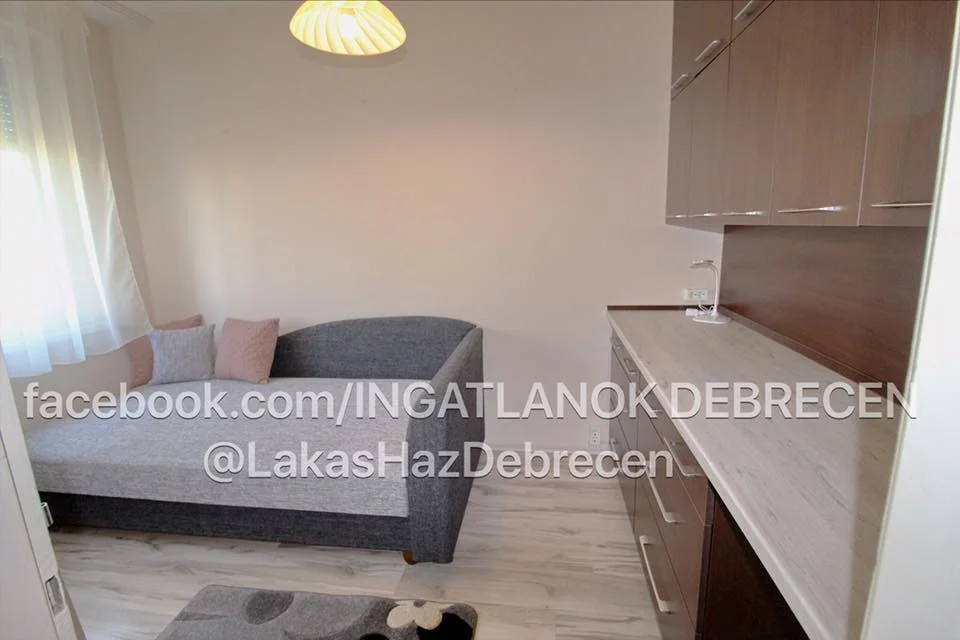 Eladó lakás Debrecen Füredi u. - Kép 4