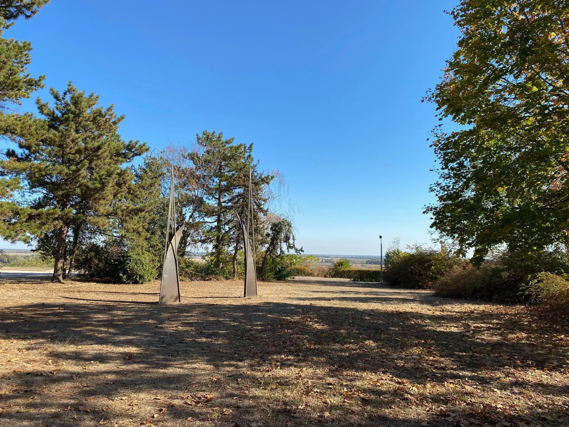 Eladó lakás Dunaújváros - Kép 8