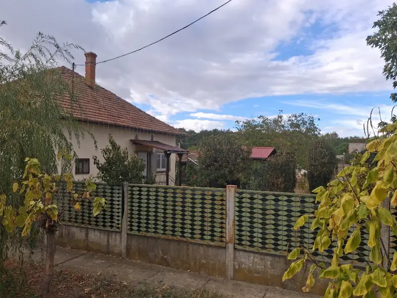 Eladó családi ház Kisújszállás Brassó utca