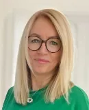 Káhn Zsuzsanna